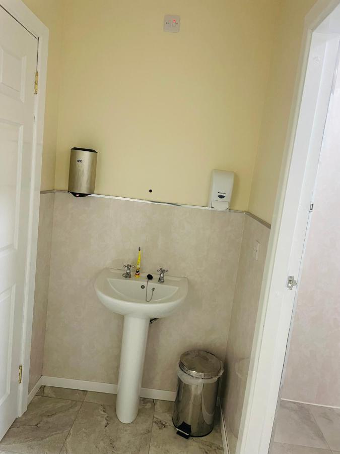 Greenway & Copper Coast Hostel Bunmahon Экстерьер фото